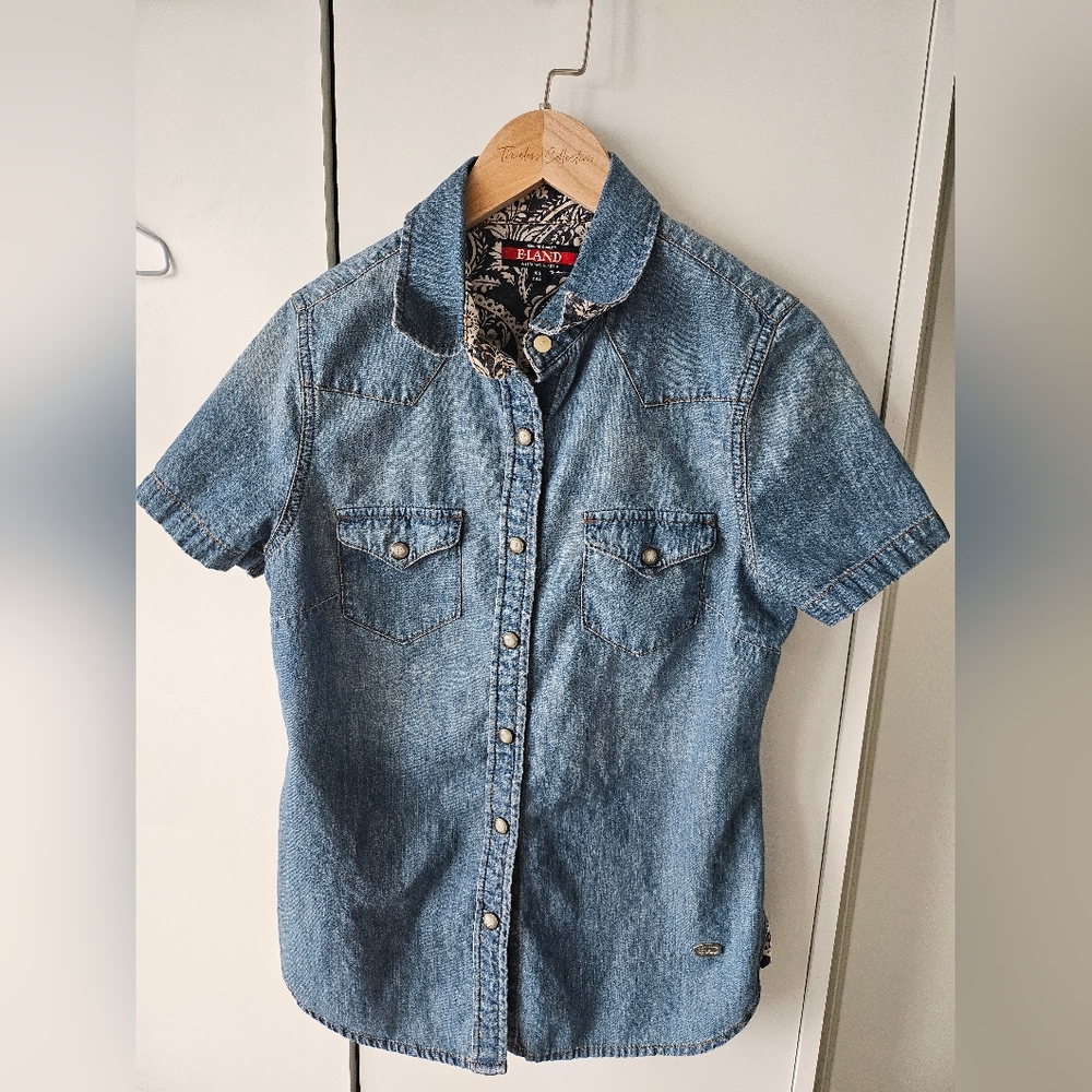 Short-Sleeve Shirt